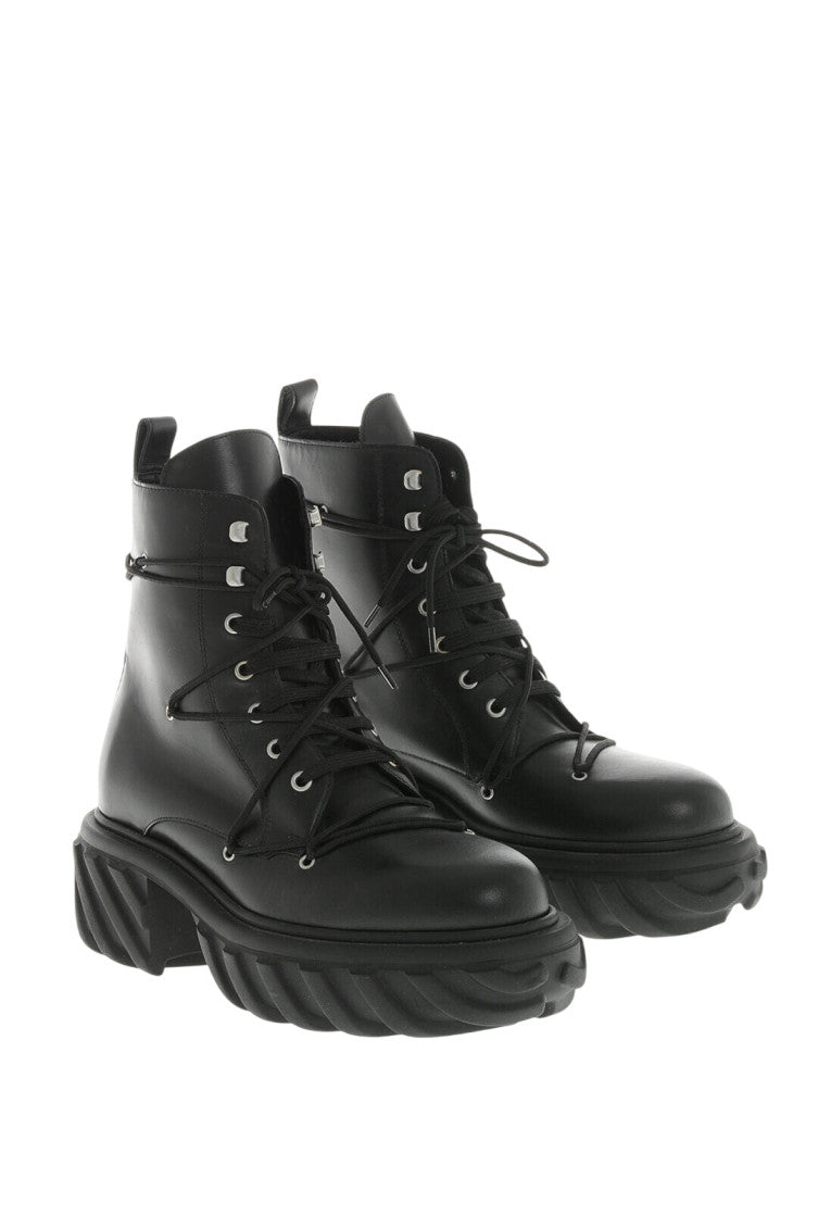 Black Solid Tractor Boots 2