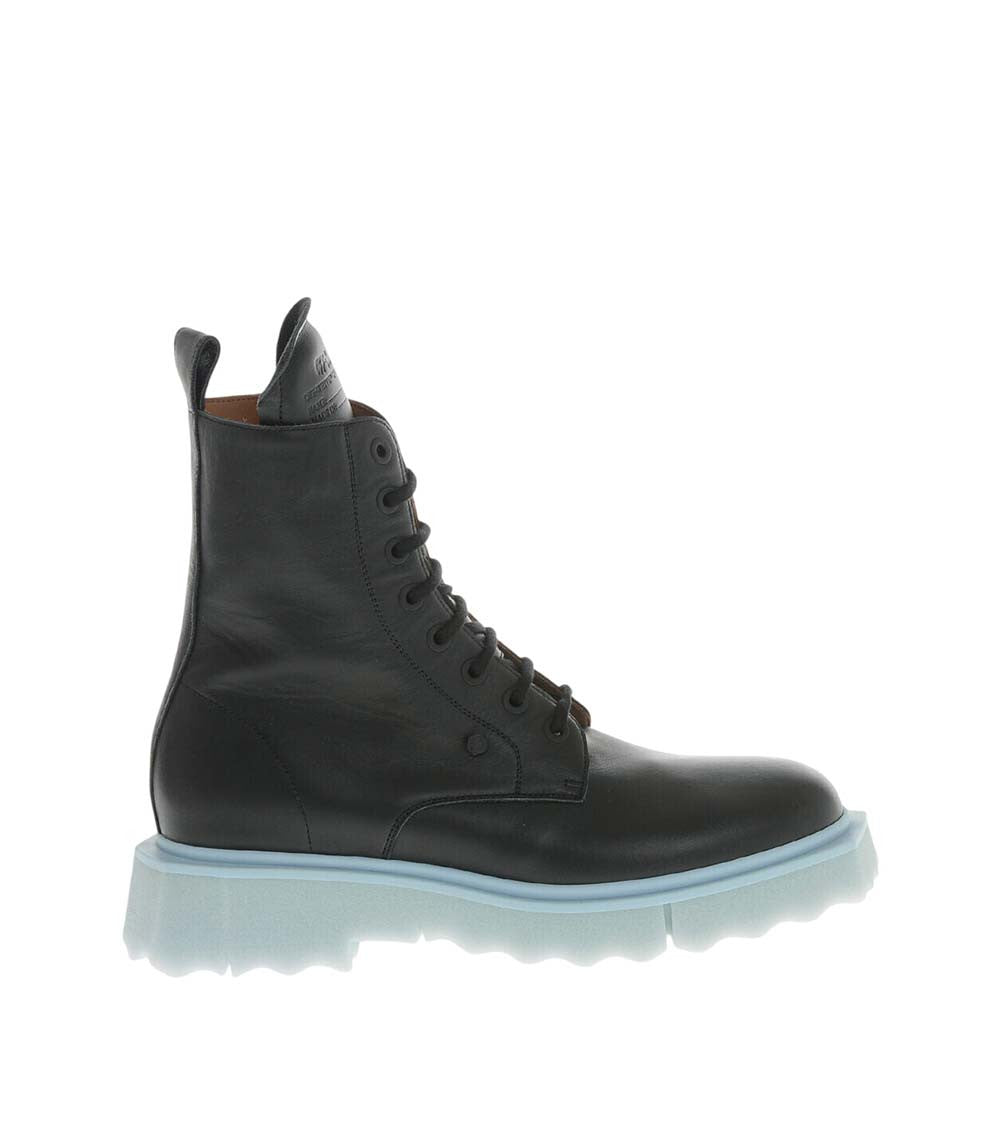 Black Solid Carryover Boots 1