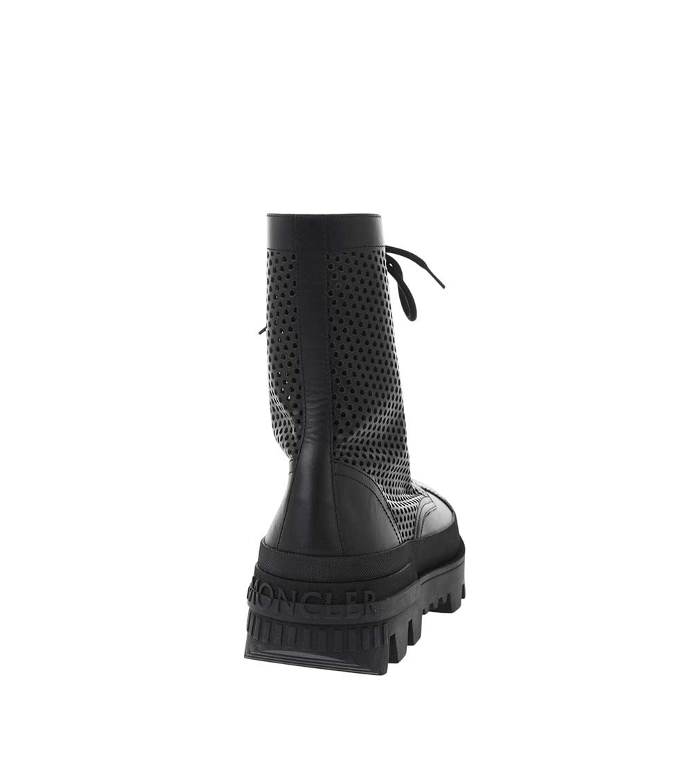 Black Lace-Up Boots 2