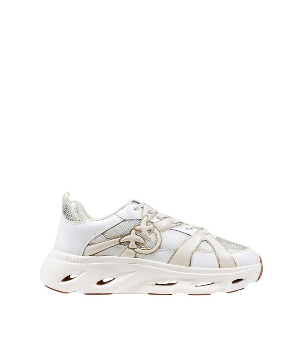 White Logo Sneakers 1