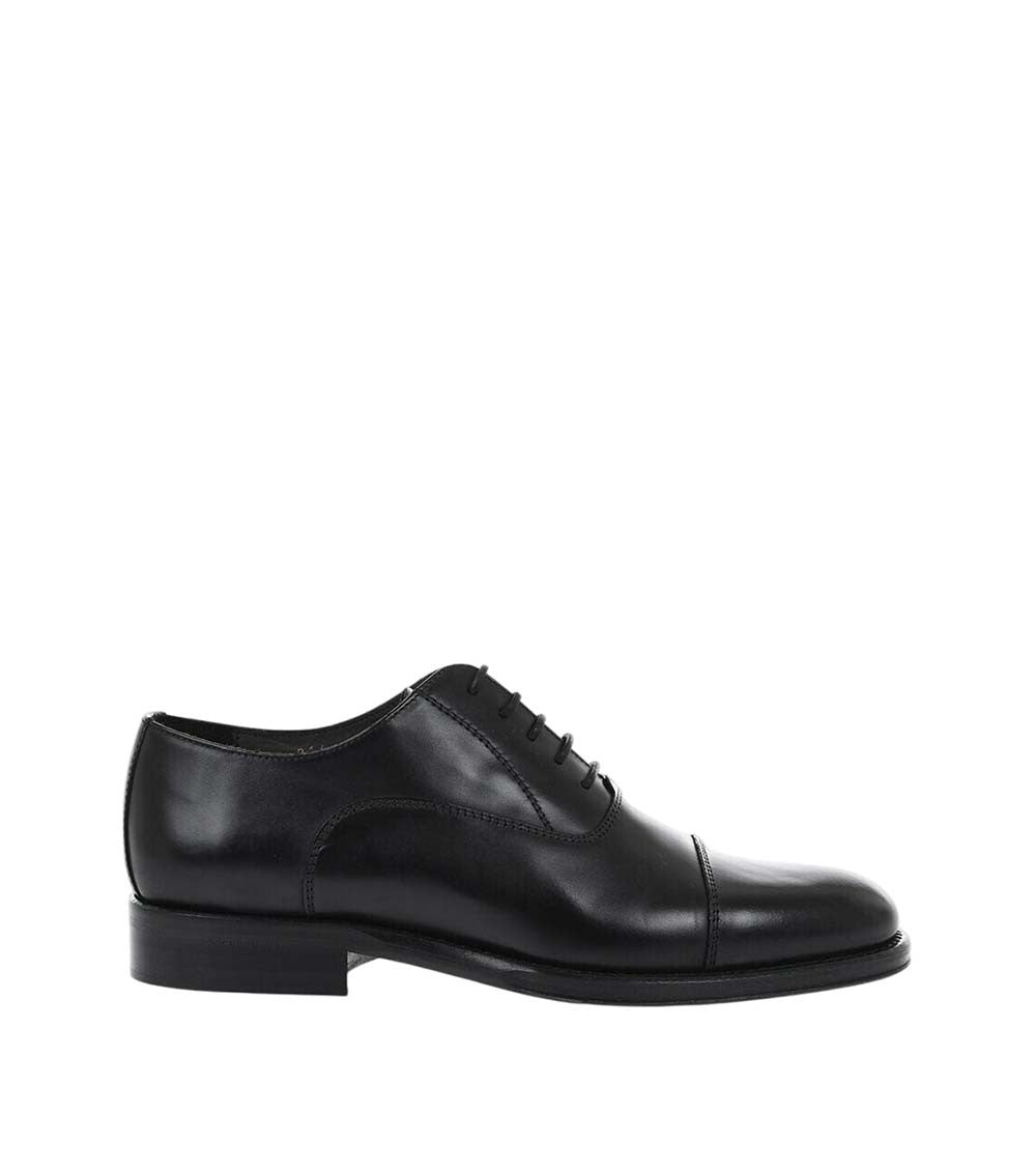 Black Classic Lace Ups Shoes 1