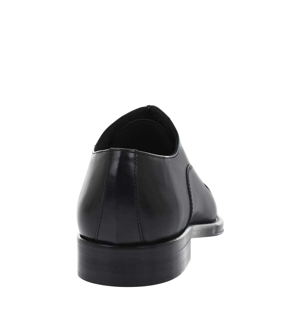 Black Classic Lace Ups Shoes 3