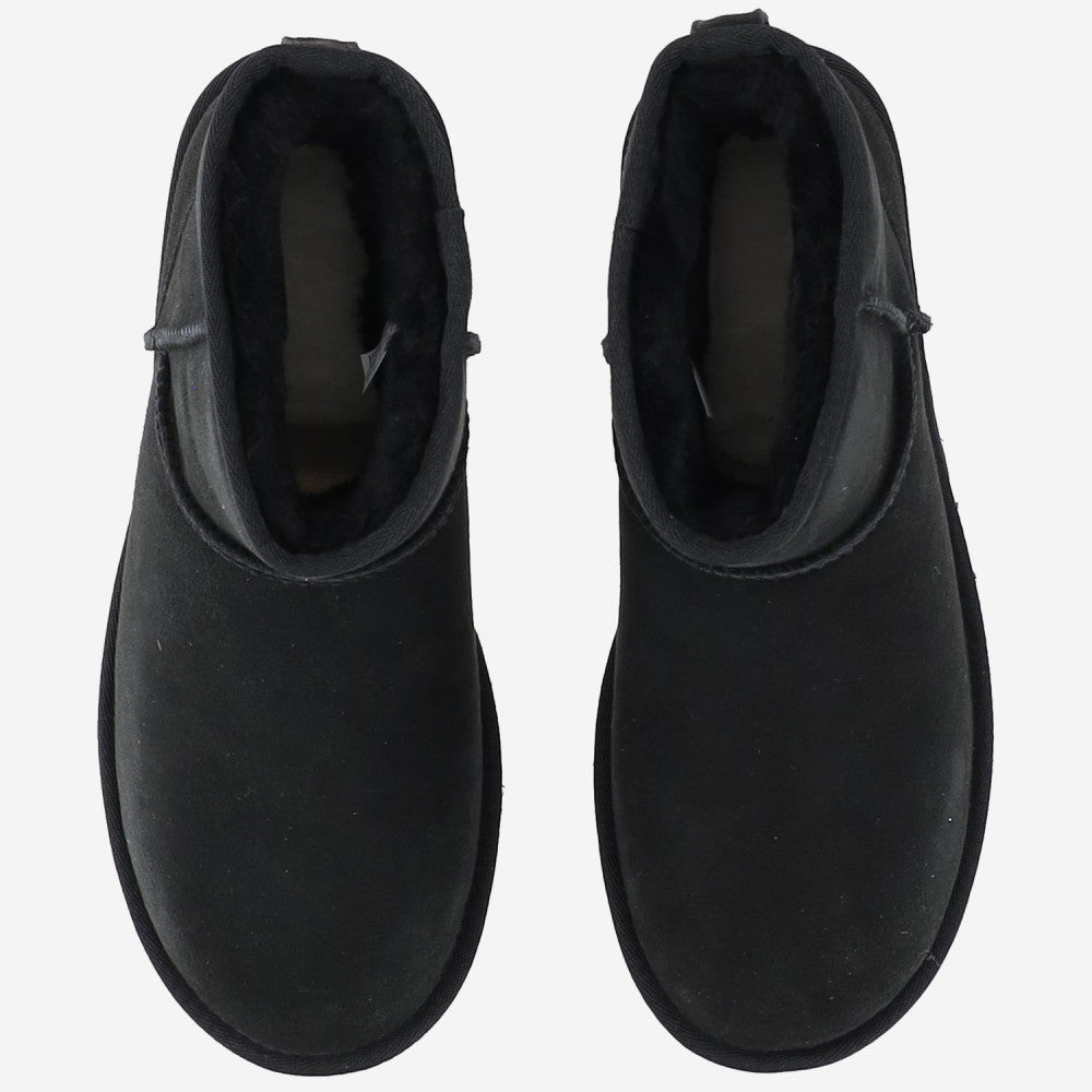 Black Classic Mini Boots 2