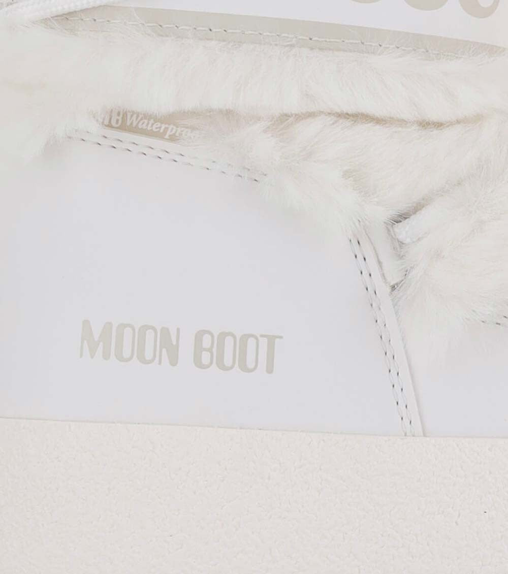 White Logo Winter Boots 4