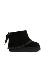 Black Eskimo Platform Boots 1