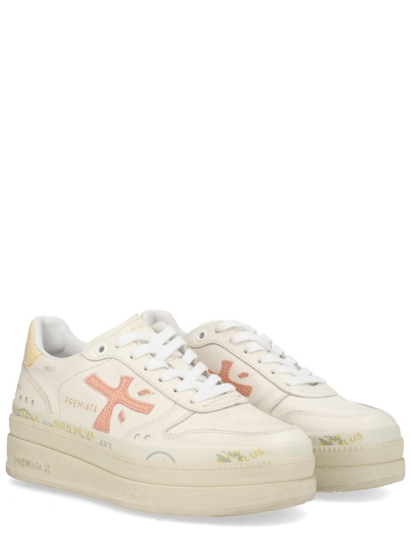 White Logo Sneakers 2