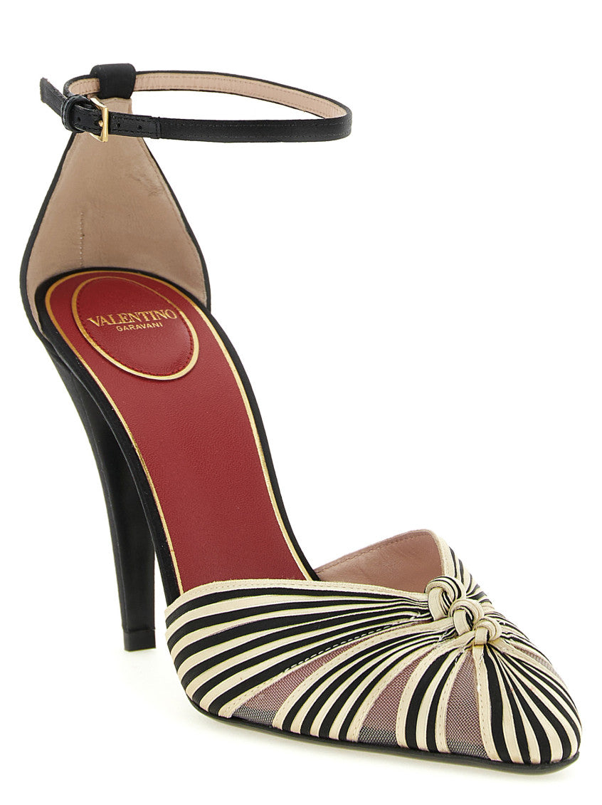 Black Stripes Pumps 2