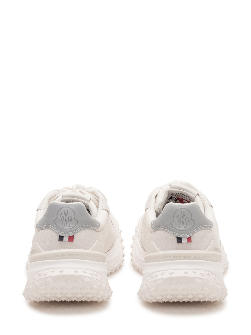 White City Trek Low Sneakers 3