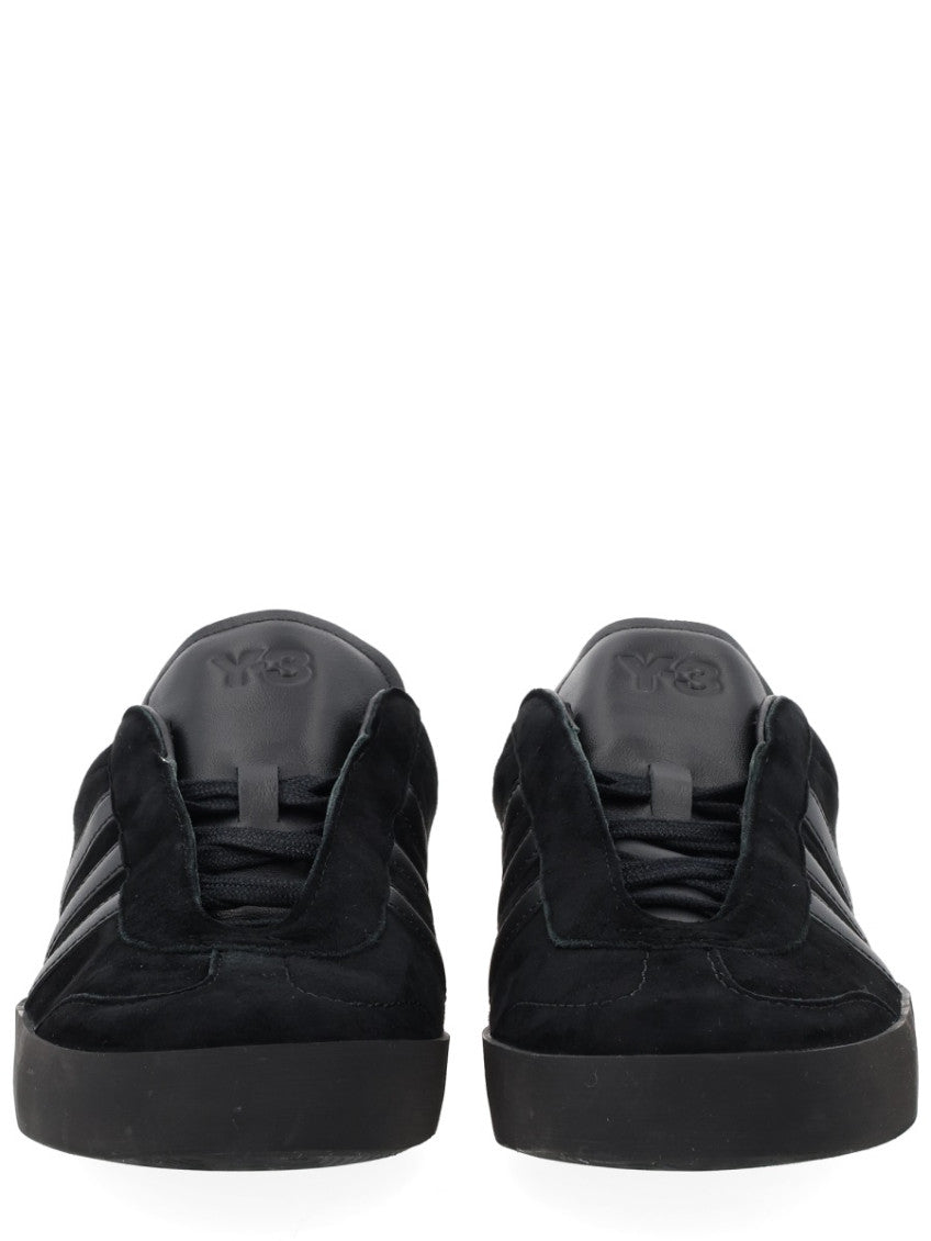 Black Gazelle Sneakers 3