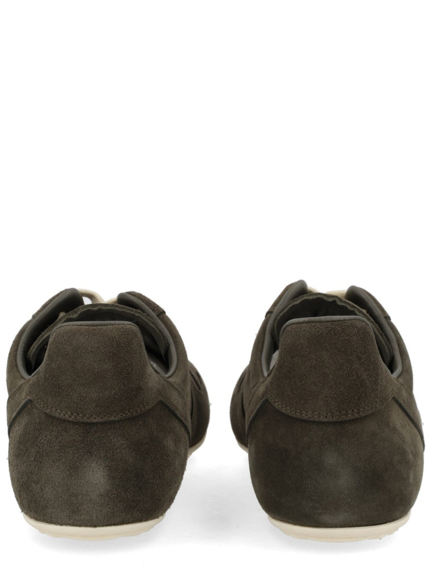 Dark Grey Solid Minimal Sneakers 4