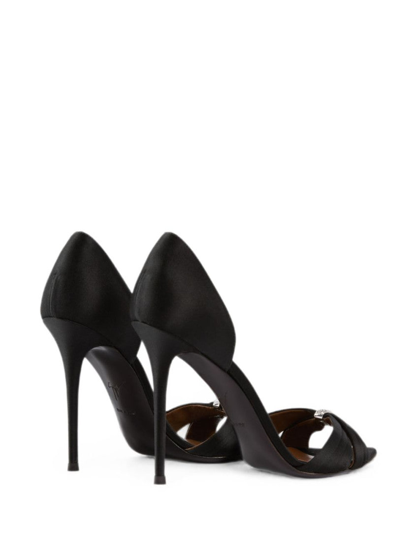 Black Lienn Heels 4