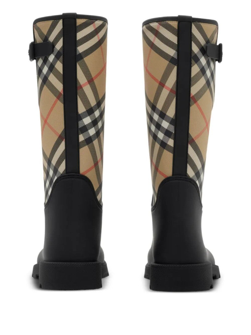 Black Round Toe Boots 3