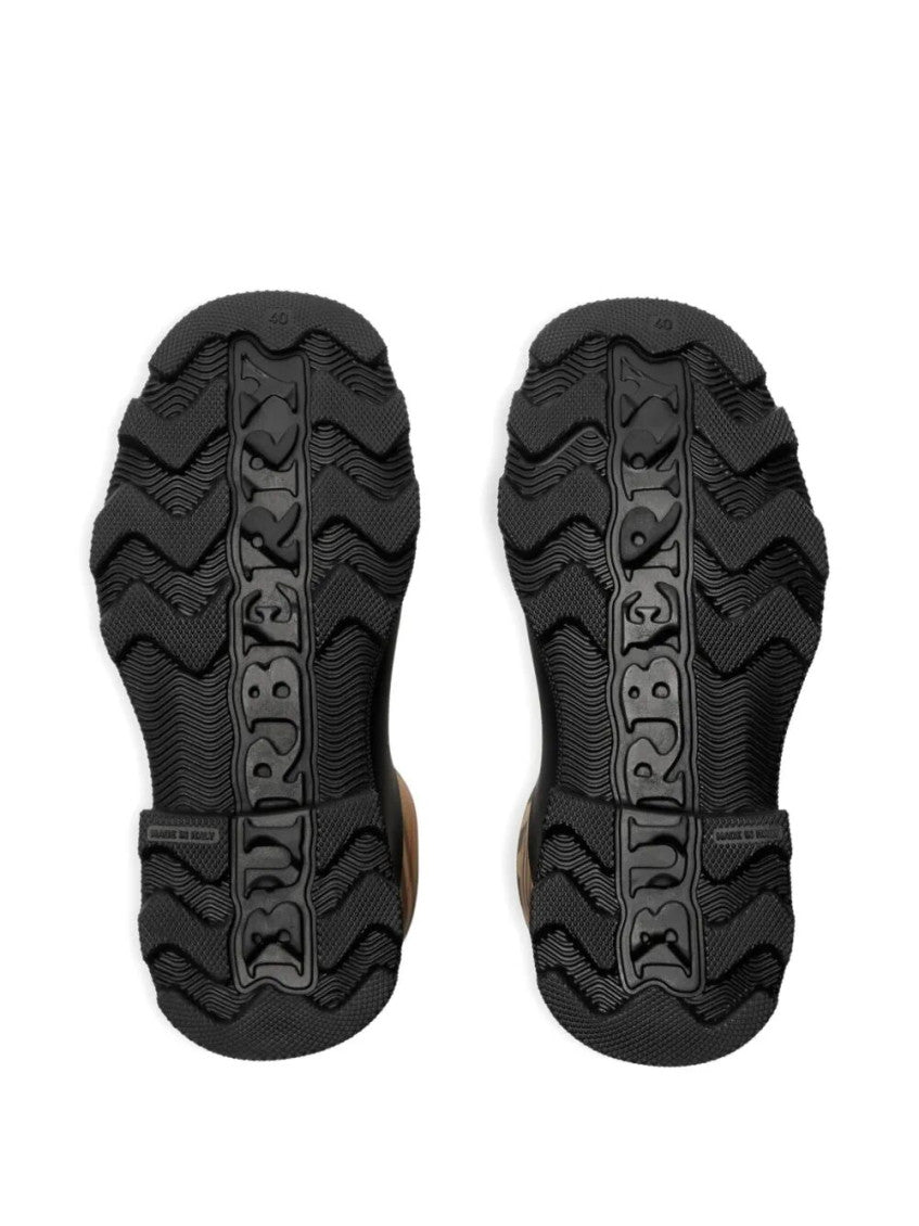 Black Round Toe Boots 4