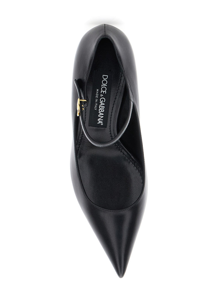 Black Pointed Toe Pumps 4