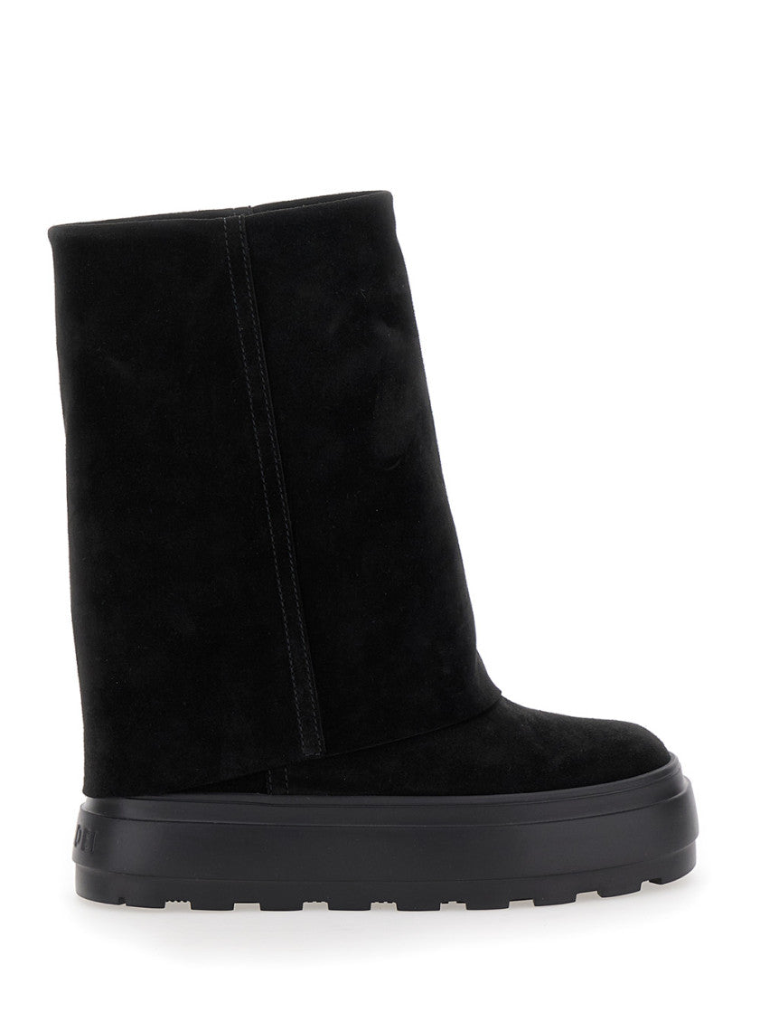 Black Platform Boots 1
