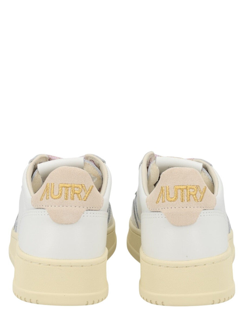 White Logo Sneakers 4