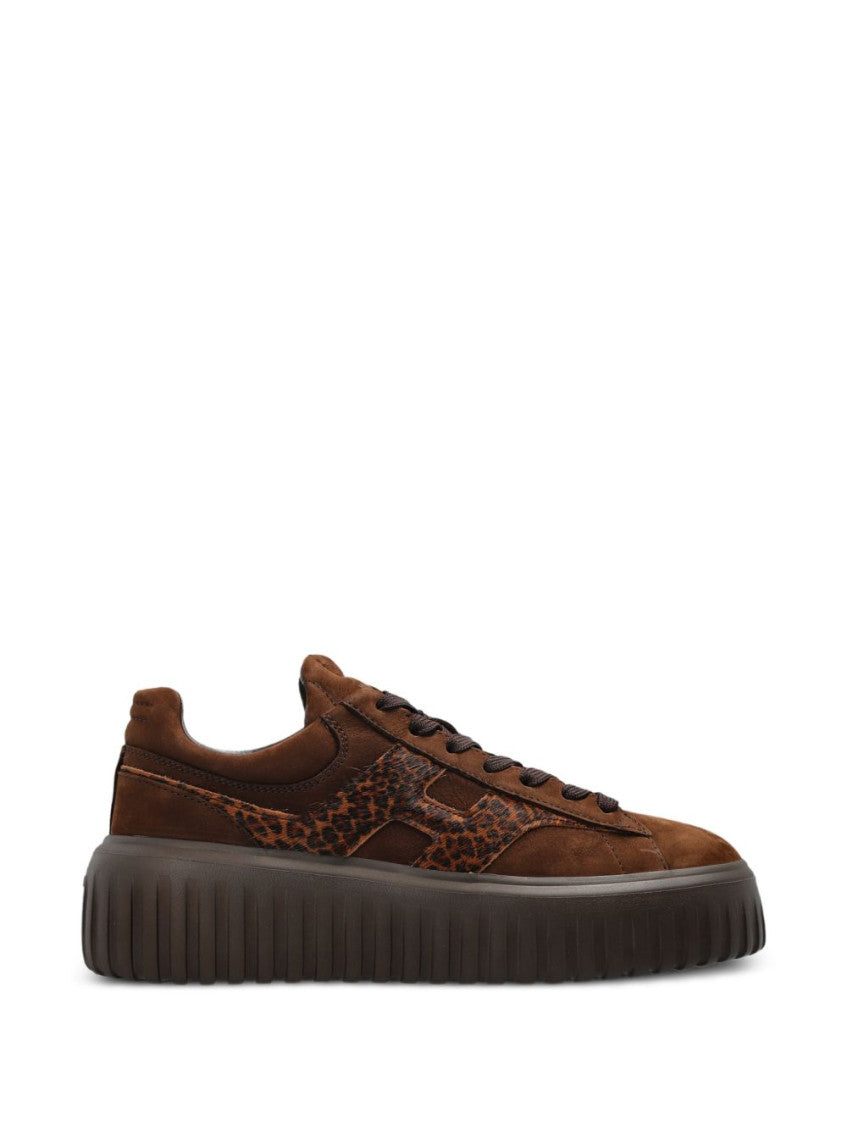 Leopard Print Logo Sneakers 1