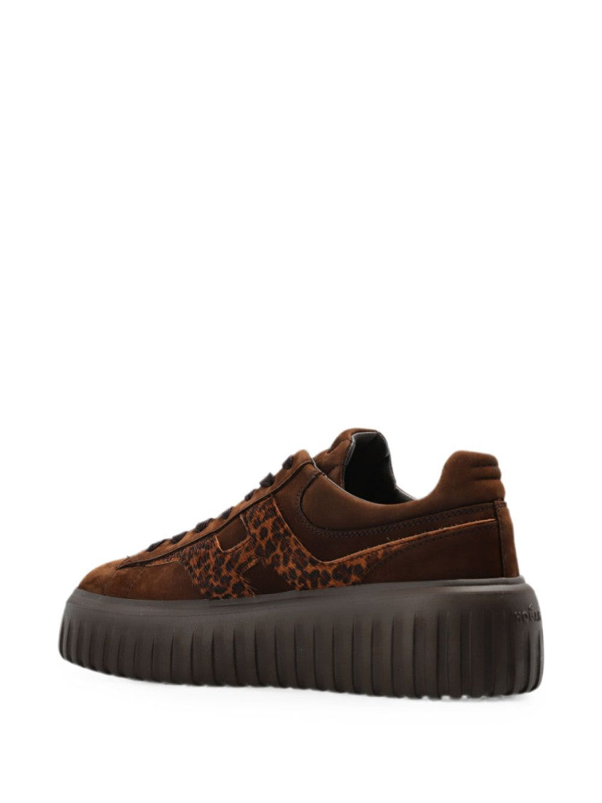 Leopard Print Logo Sneakers 3