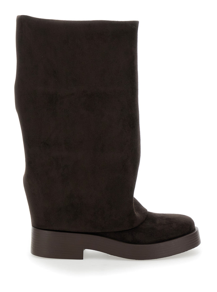 Brown Round Toe Boots 1