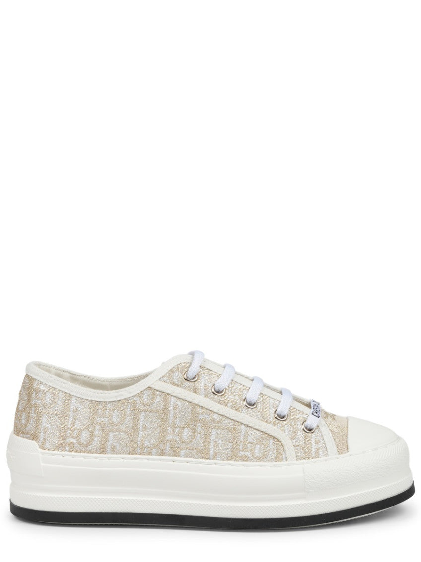 Gold Logo Motif Sneakers 1