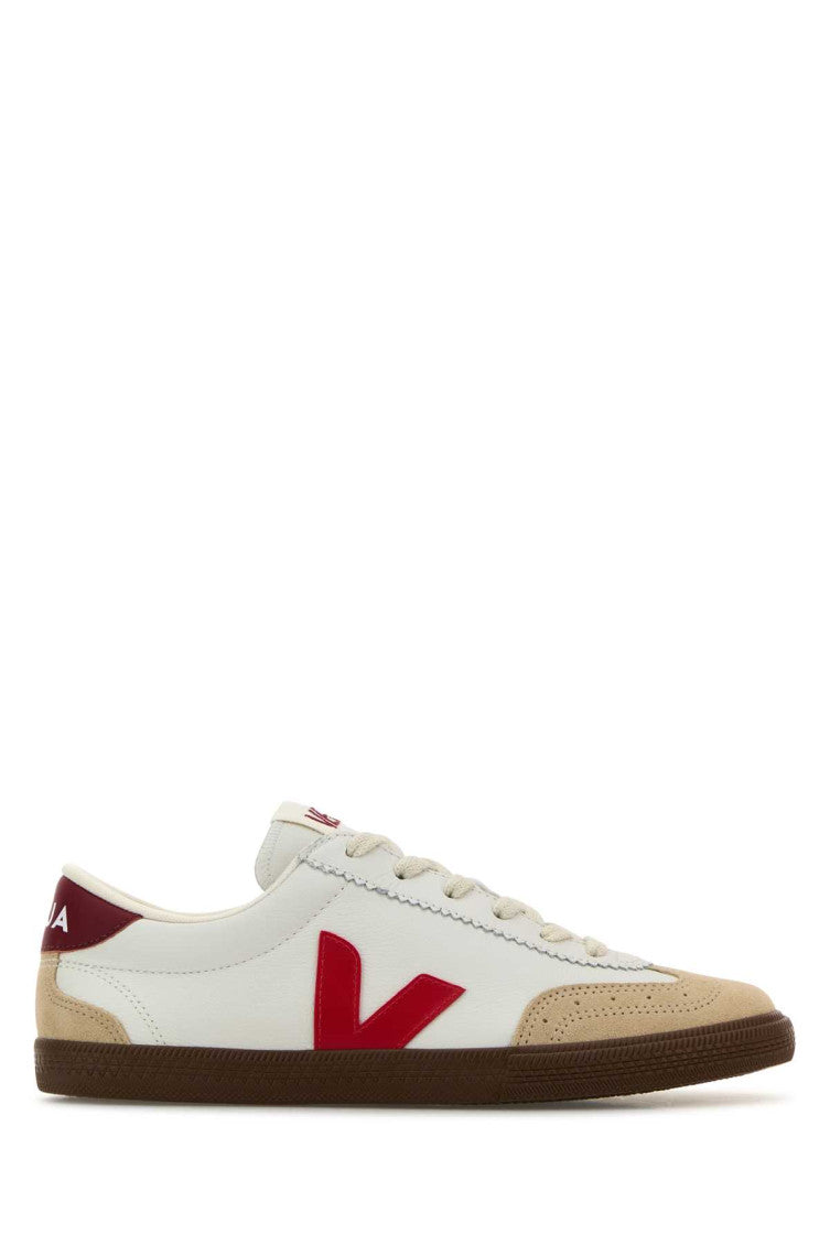 White Logo Sneakers 1