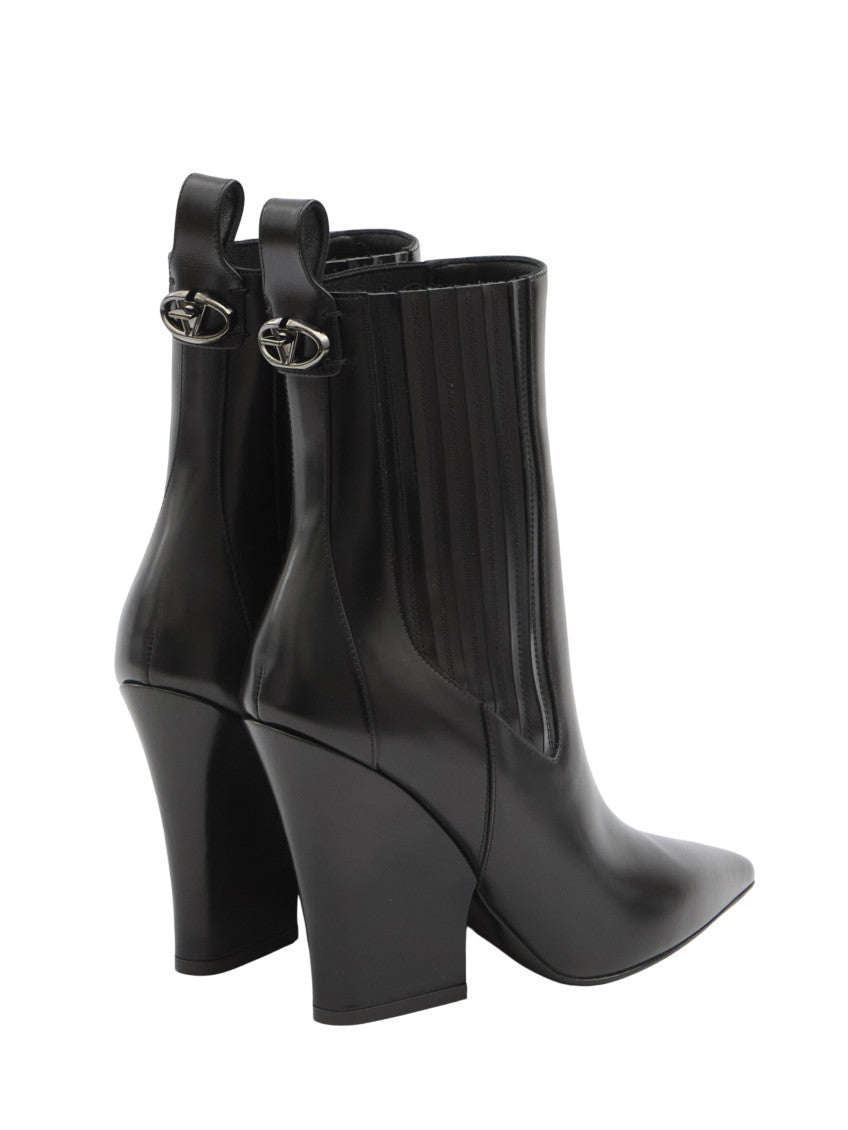 Black Lockette Boots 3