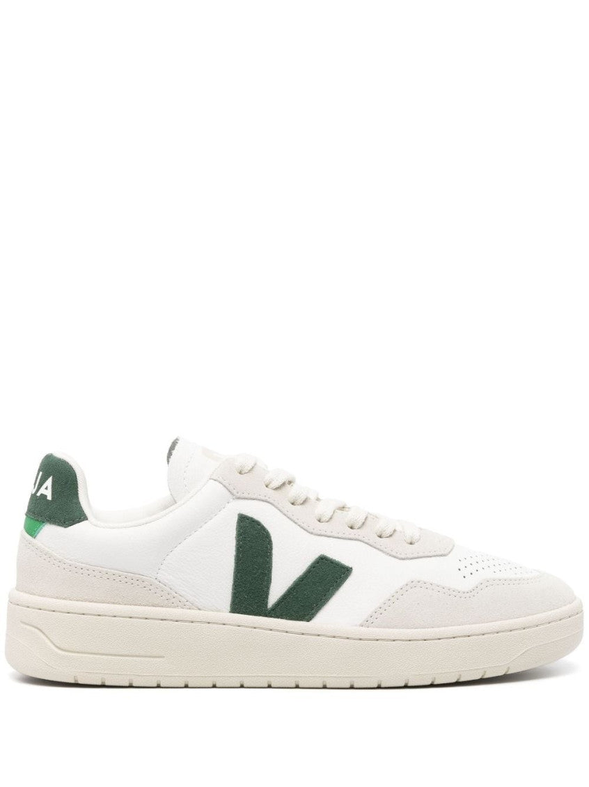 White Logo Sneakers 2