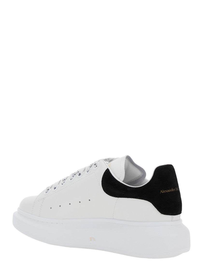 White Black Low Top Sneakers 3