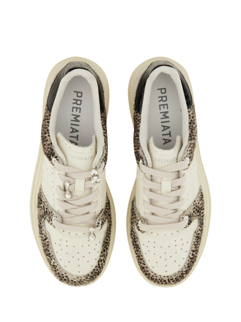 White Quinnd Sneakers 6