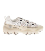 White Low-Top Sneakers 1