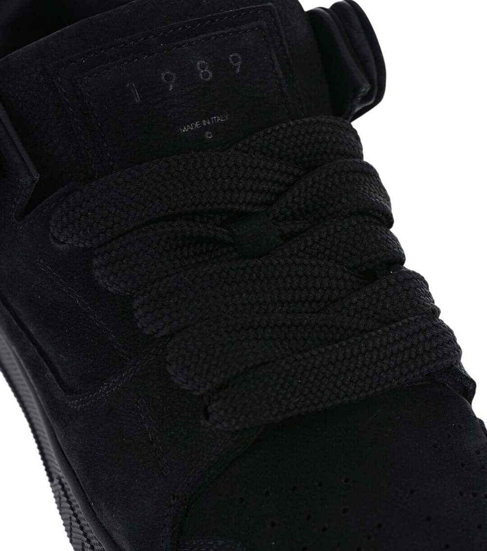 Black Low-Top Sneakers 4