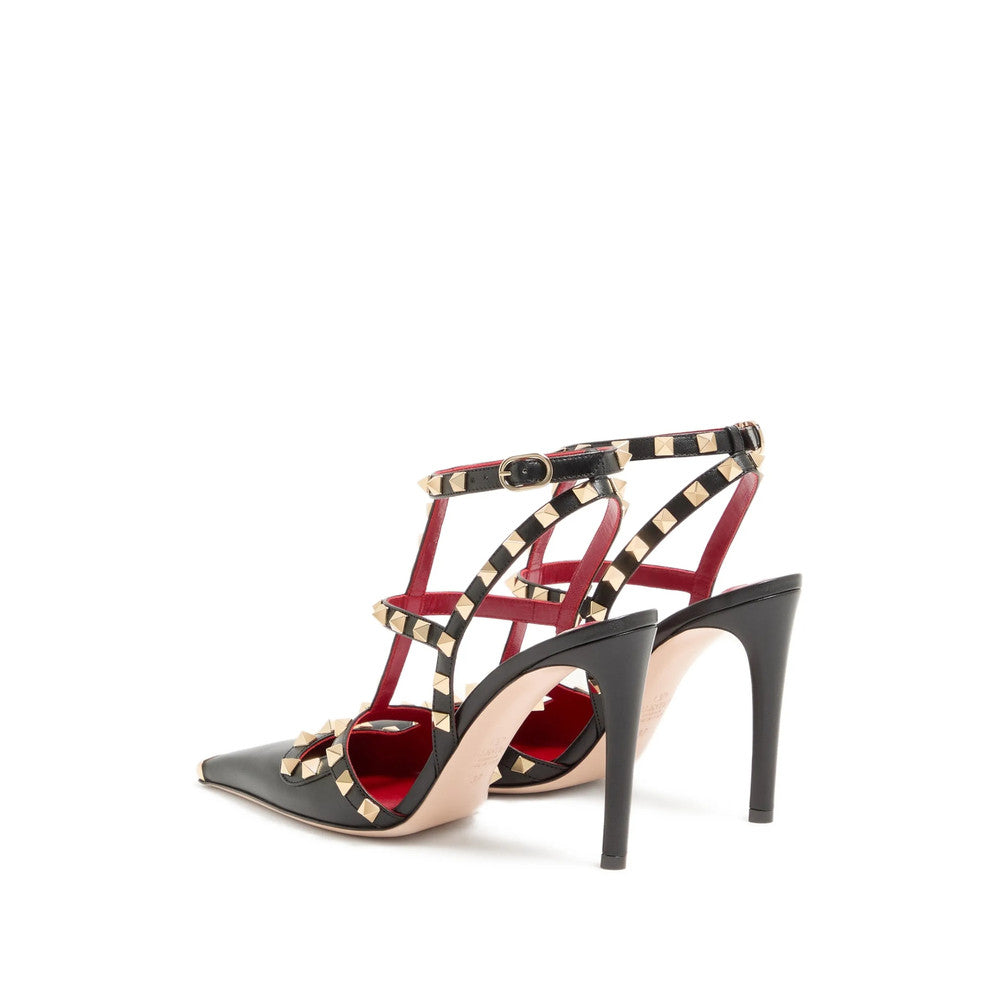 Black Studded Rockstud Pumps 2