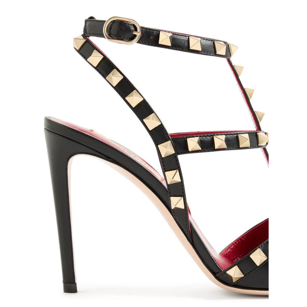 Black Studded Rockstud Pumps 4