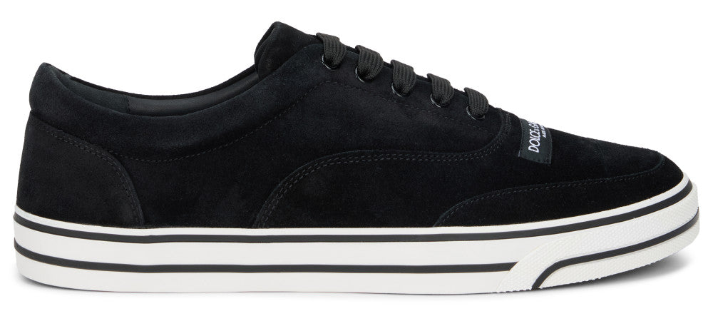 Black Low-Top Sneakers 2