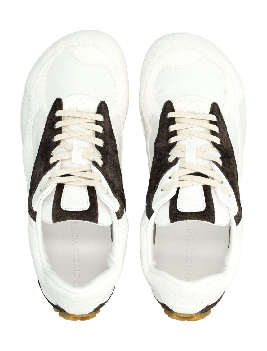 White Flash Sneakers 3