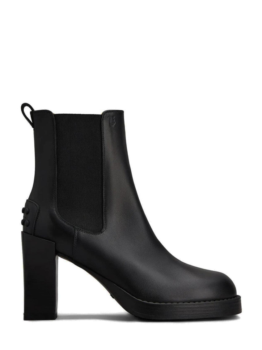 Black Chelsea Boots 1