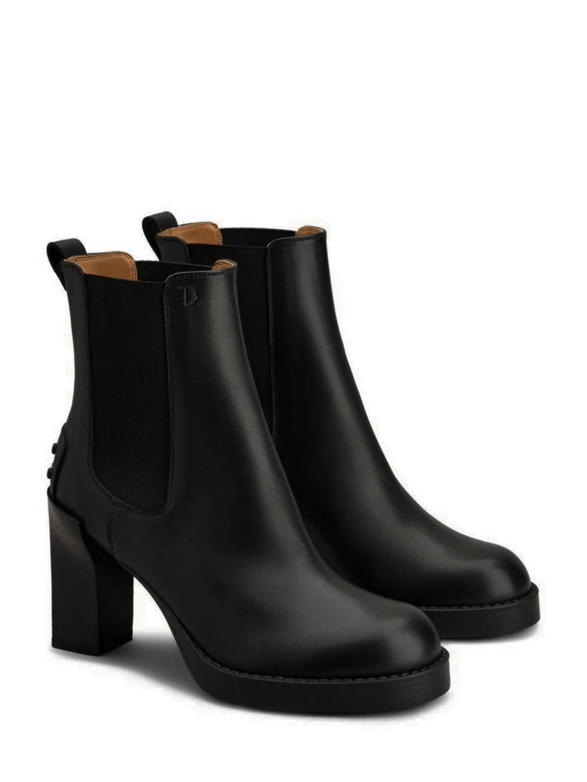 Black Chelsea Boots 2