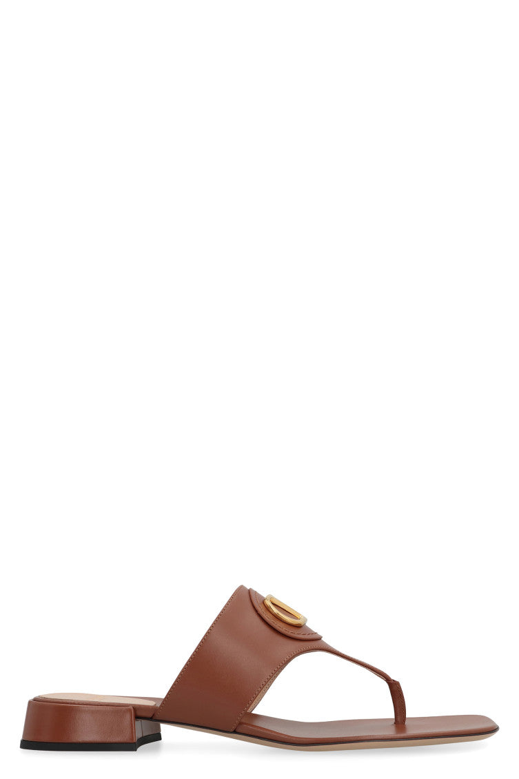 Brown Solid VLogo Sandals 1