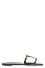 Black Color Block Flat 1