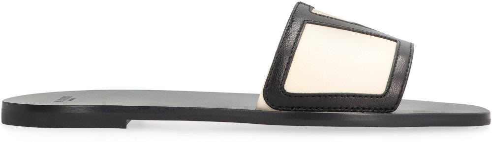 Black Color Block Flat 2