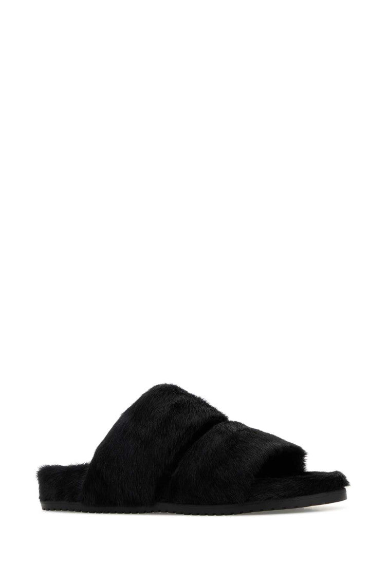 Black Solid Ciabatta Sandals 2