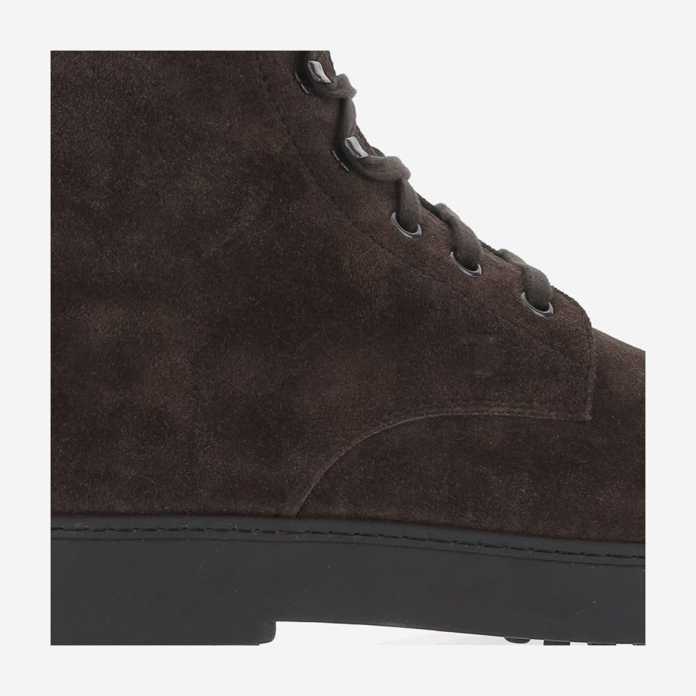 Brown Lace Up Boots 4