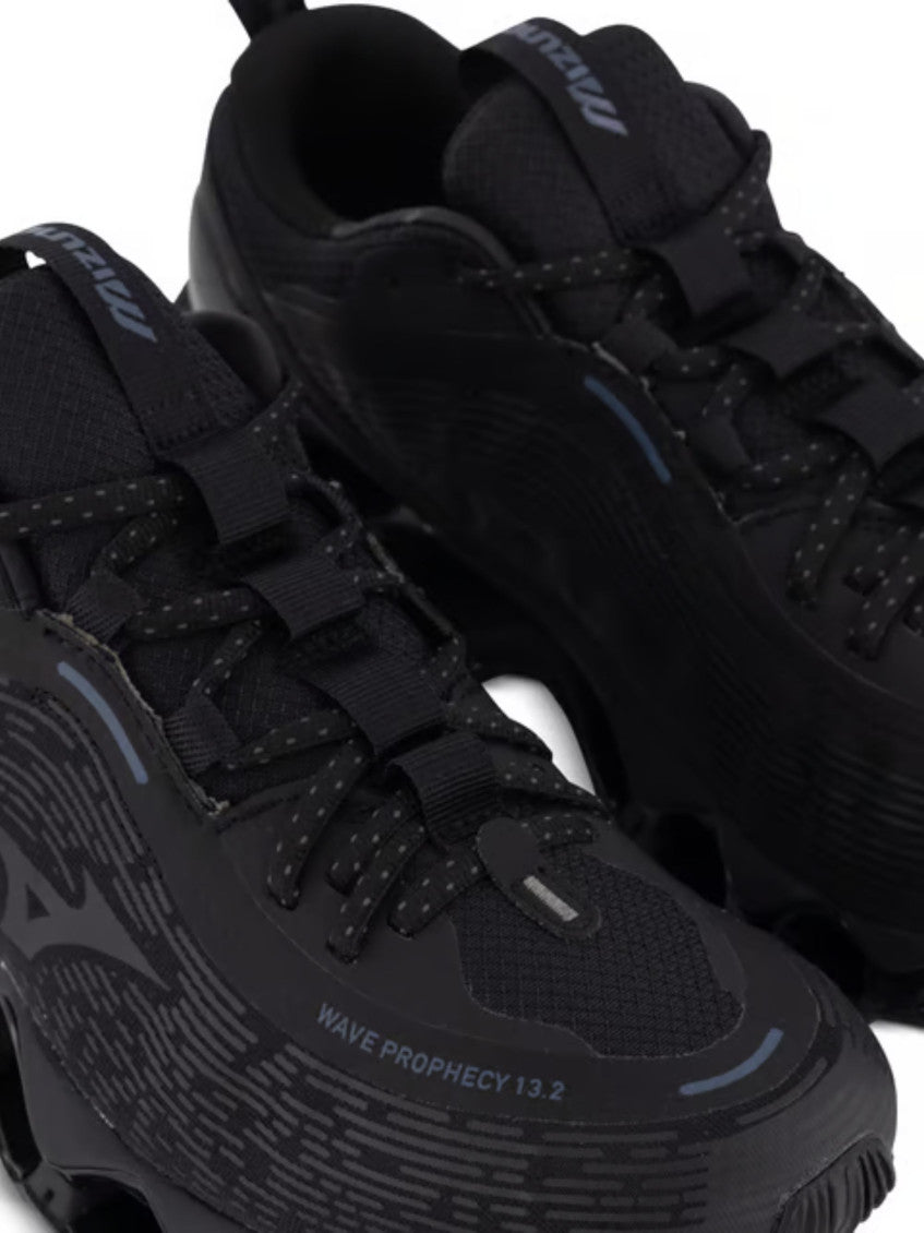 Black Wave Prophecy Sneakers 4