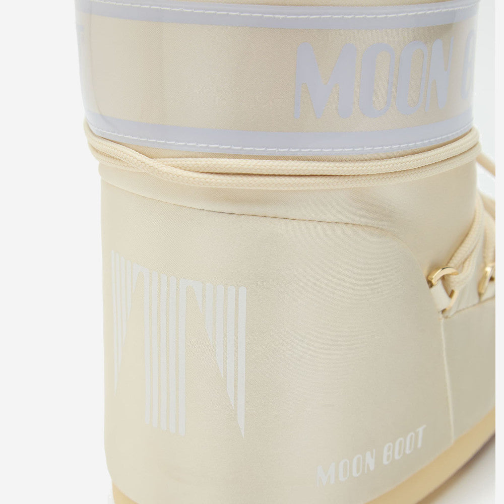 Off White Logo Boots 4