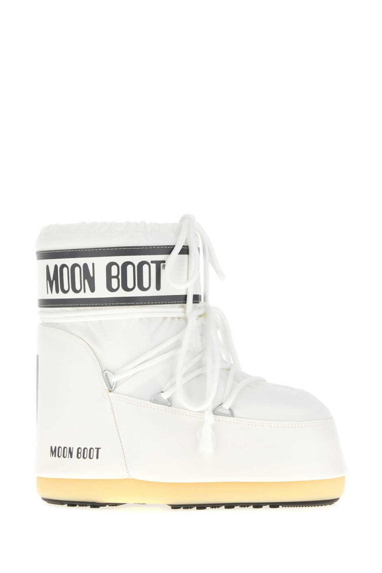 White Ankle Boots 2