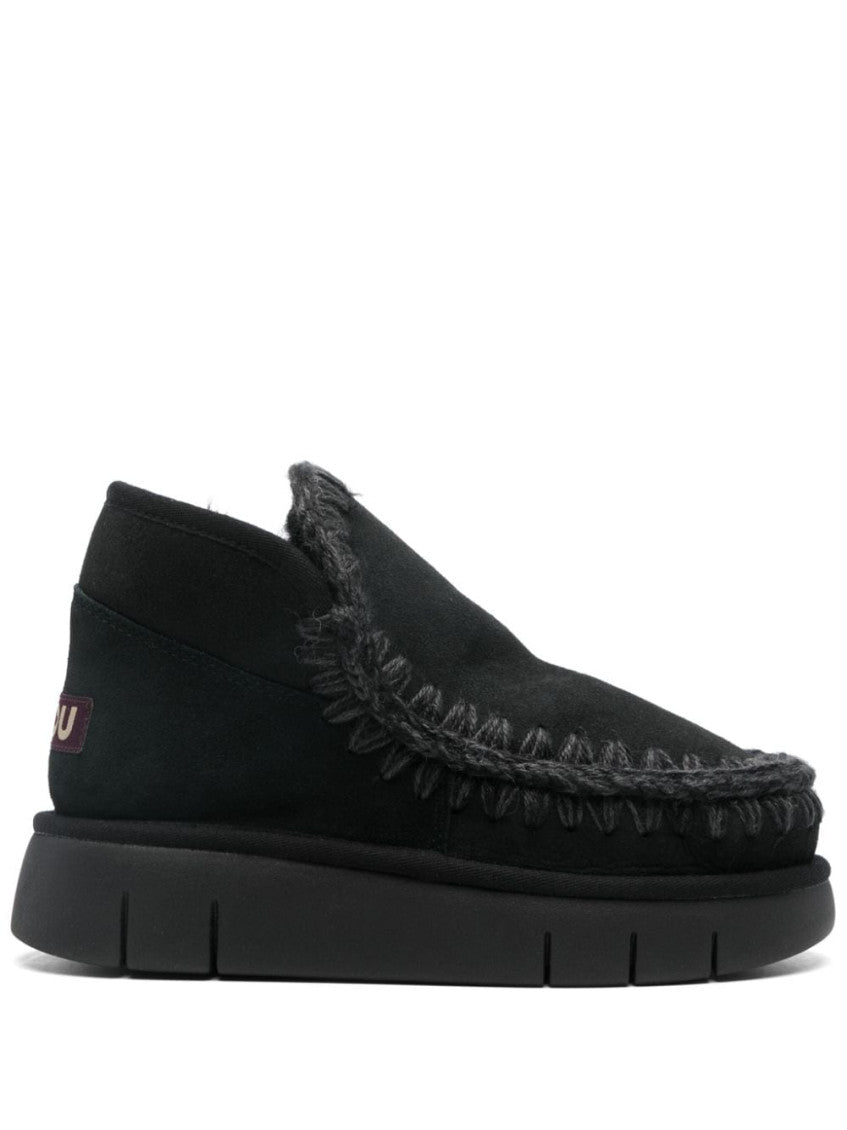 Black Eskimo Platform Boots 1