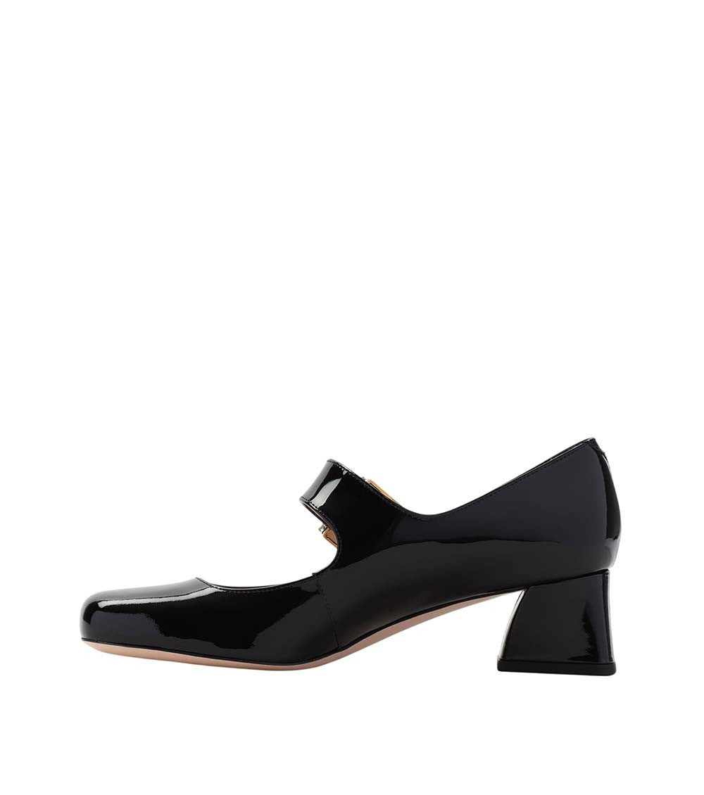 Black Leather Pumps 2