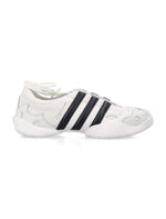 White Stripes Logo Sneakers 1