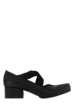 Black Leather Pumps 1