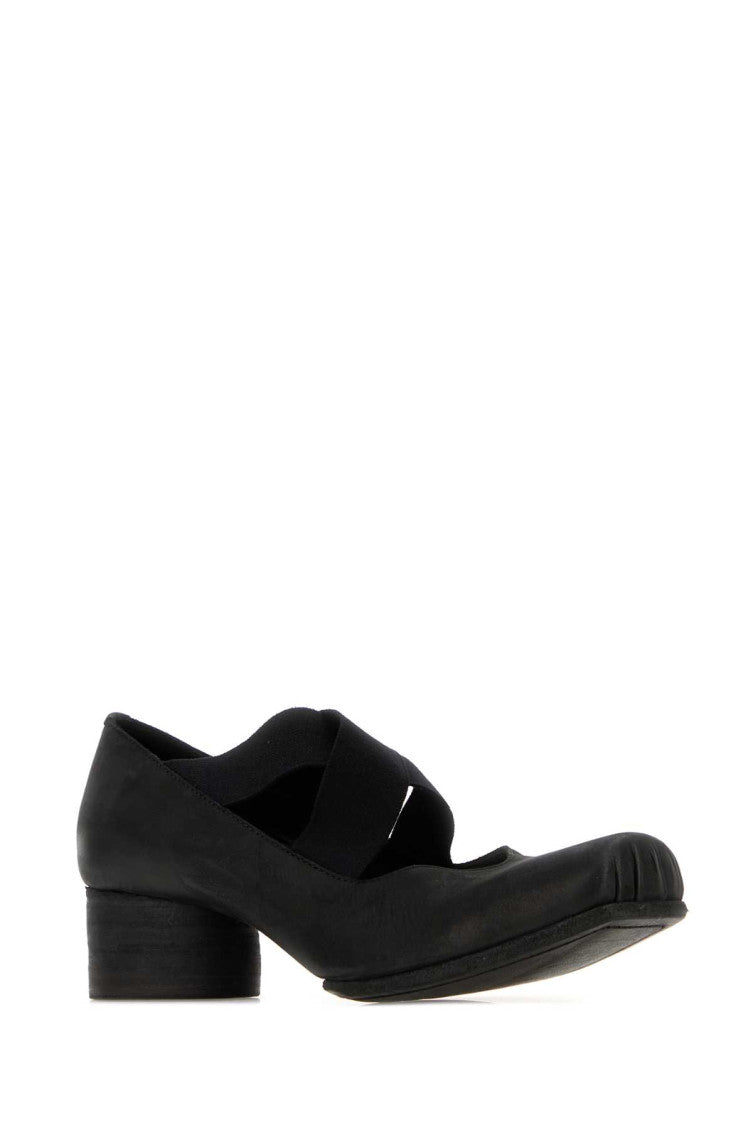 Black Leather Pumps 2